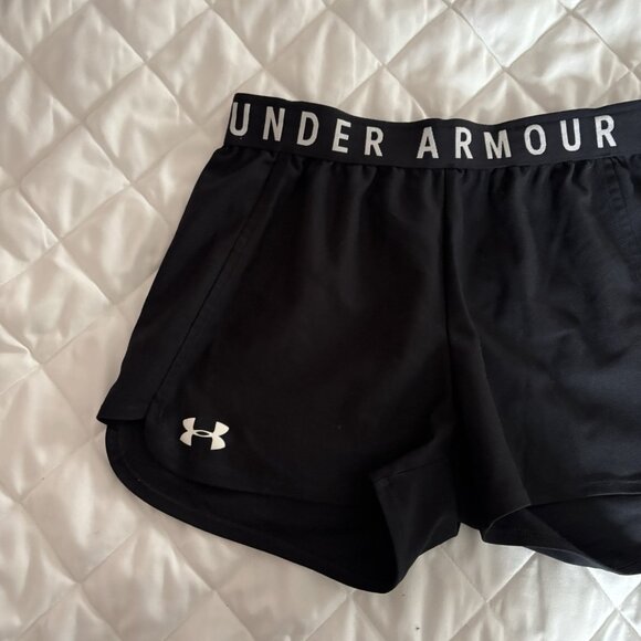 Under Armour Womens Size Small Black Elastic Waist Play Up Shorts Running Loose - Picture 2 of 7
